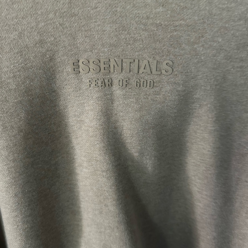 Essentials Sweatshirt - image 6